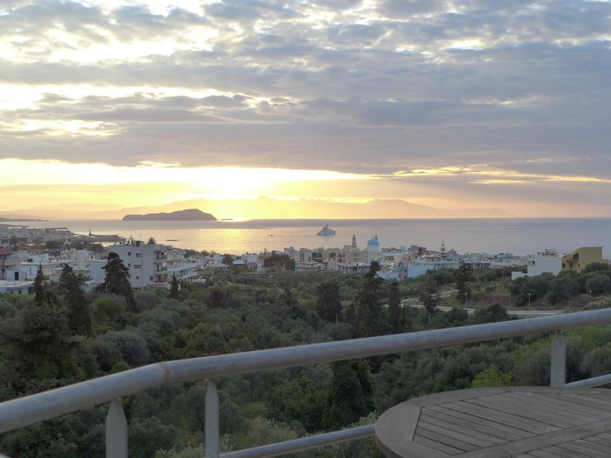 Wide-View & Quiet Apartment Chania Chania  Buitenkant foto