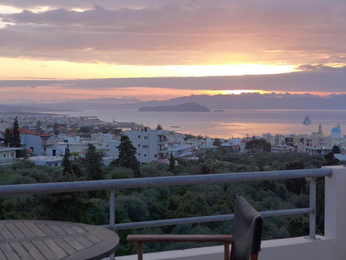 Wide-View & Quiet Apartment Chania Chania  Buitenkant foto